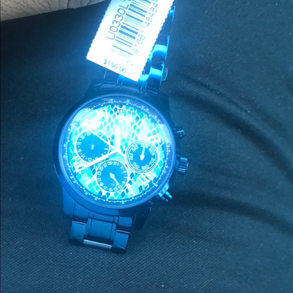 Authentic guess watch